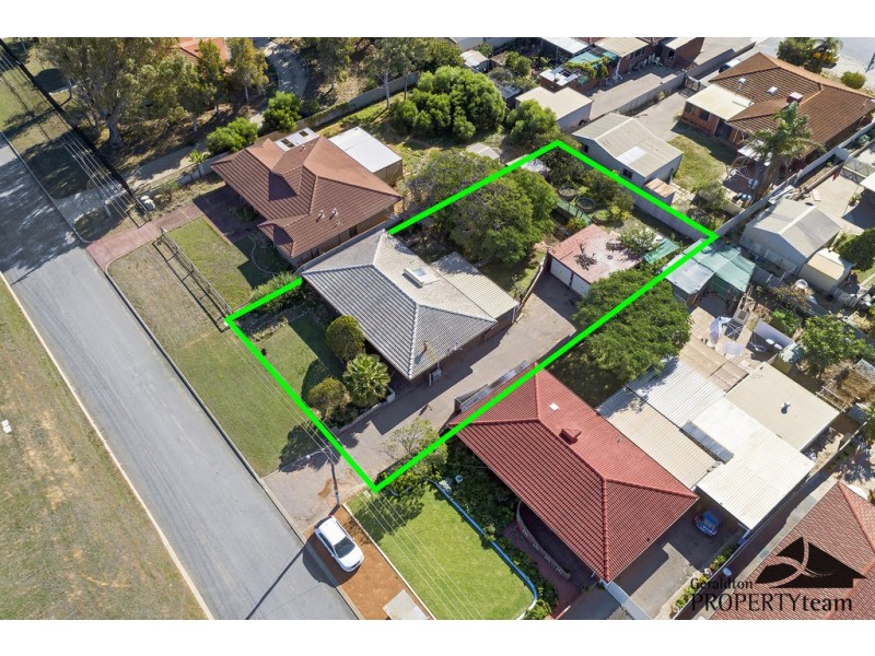19 Kenny Crescent, Rangeway WA 6530
