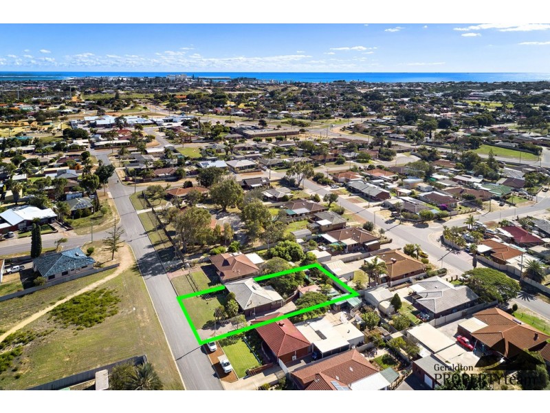 19 Kenny Crescent, Rangeway WA 6530