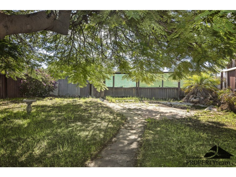 19 Kenny Crescent, Rangeway WA 6530