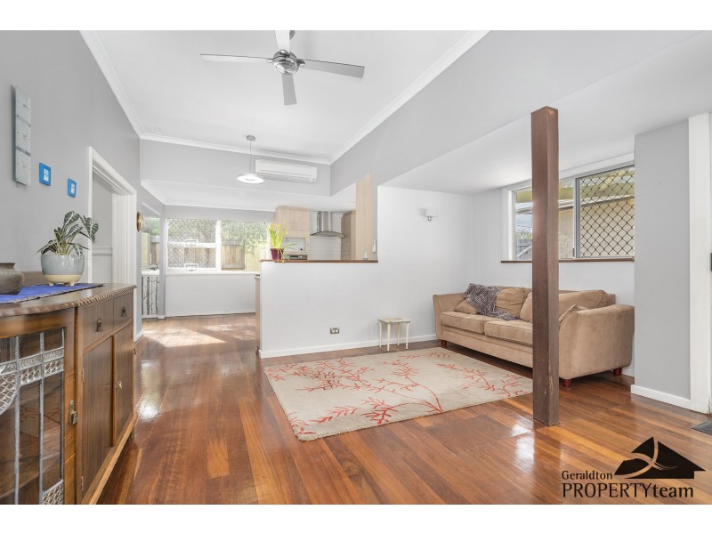 11 Grant Street, Beachlands WA 6530