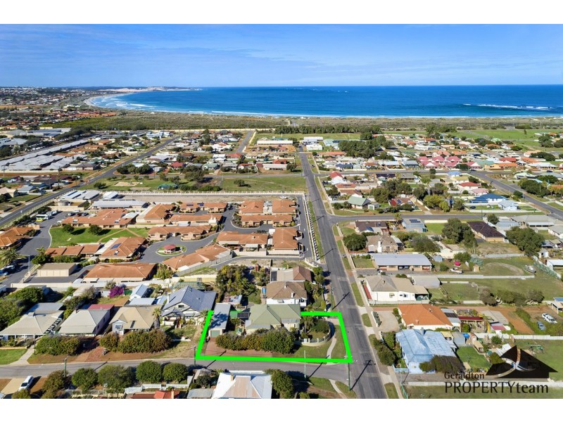 11 Grant Street, Beachlands WA 6530