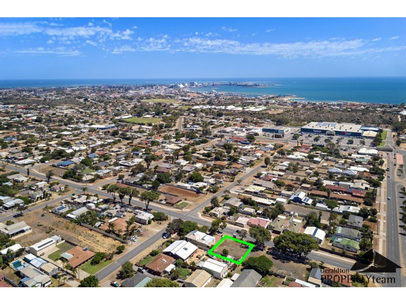 60 Central Road, Wonthella WA 6530