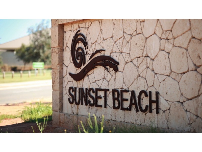 11 Driftwood Road, Sunset Beach WA 6530
