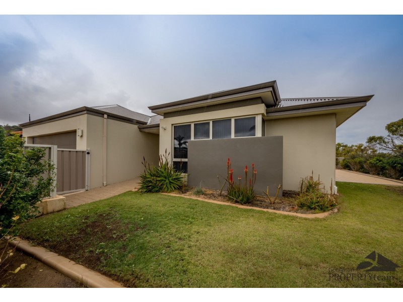 2 Bellimos Drive, Wandina WA 6530