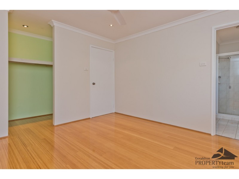 8 Paula Maslen Place, Mount Tarcoola WA 6530