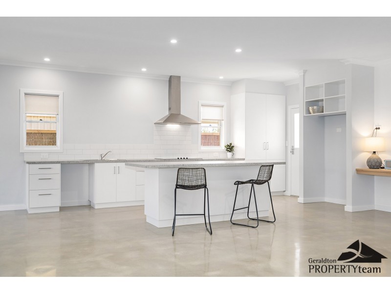 4 Fuller Street, Bluff Point WA 6530