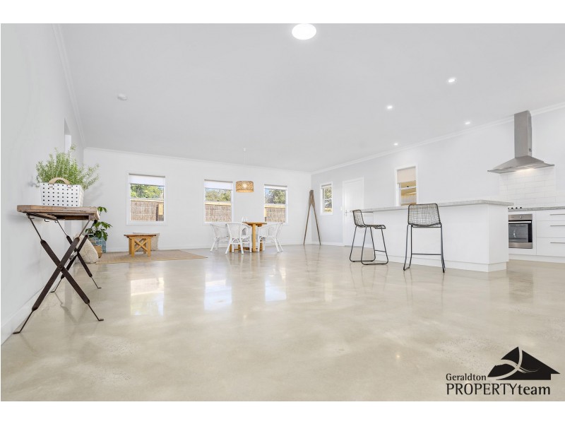 4 Fuller Street, Bluff Point WA 6530