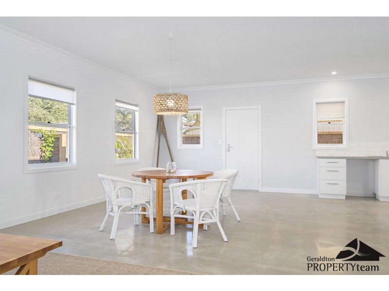 4 Fuller Street, Bluff Point WA 6530