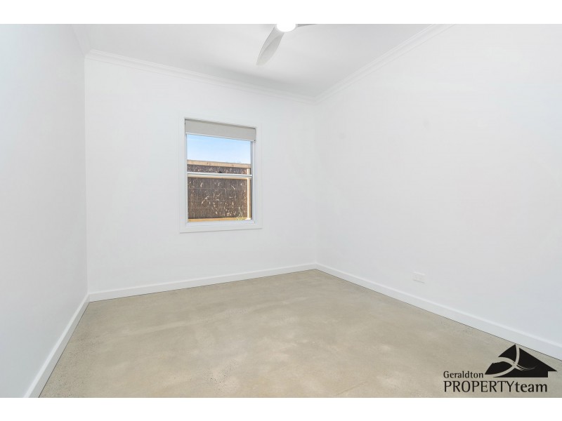 4 Fuller Street, Bluff Point WA 6530