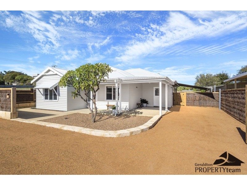 4 Fuller Street, Bluff Point WA 6530