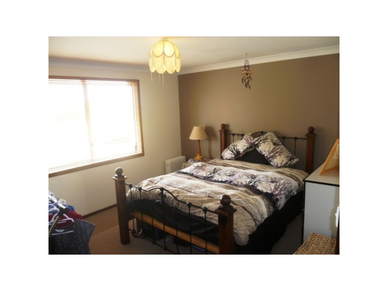 5 Assen Street, Rangeway WA 6530