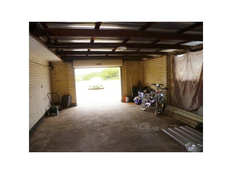 5 Assen Street, Rangeway WA 6530