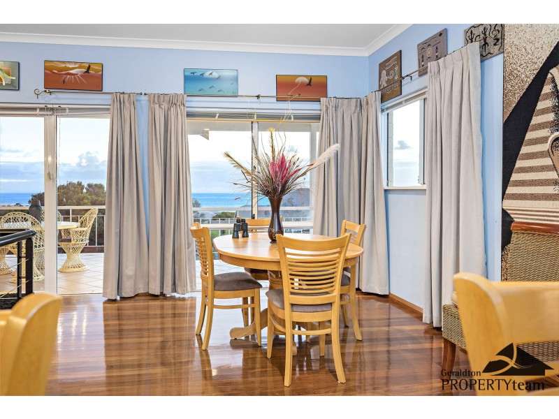 8 Vince Court, Wandina WA 6530