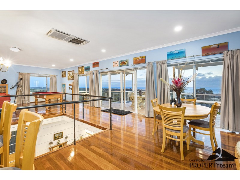 8 Vince Court, Wandina WA 6530