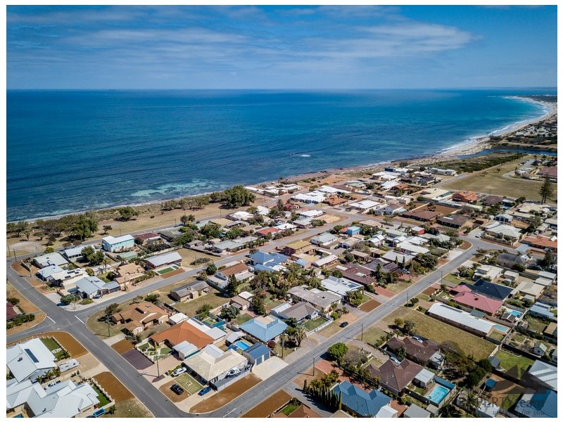 22 Catherine Street, Bluff Point WA 6530