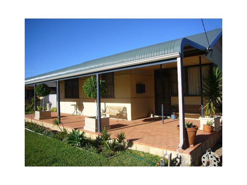 8 Tamar Street, Rangeway WA 6530