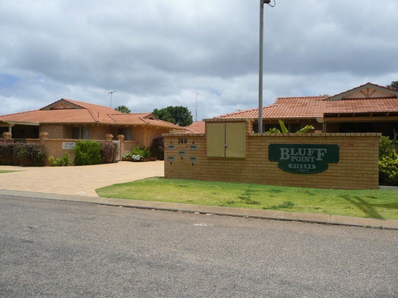 4/149 Railway Street, Bluff Point WA 6530