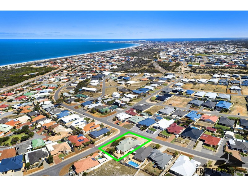 52 Bellimos Drive, Wandina WA 6530