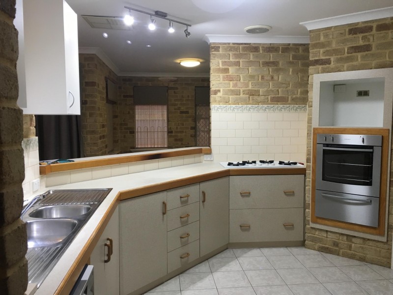 82 McAleer Drive, Mahomets Flats WA 6530