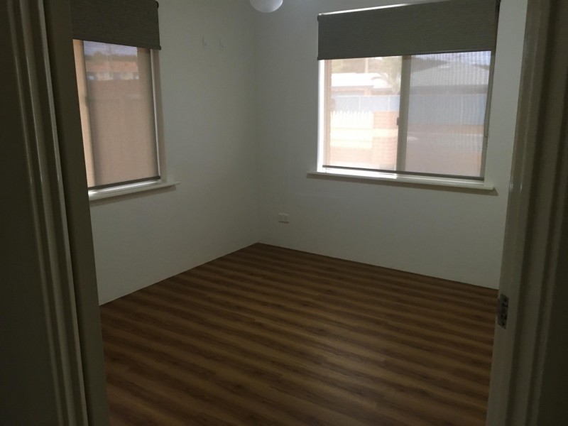 82 McAleer Drive, Mahomets Flats WA 6530