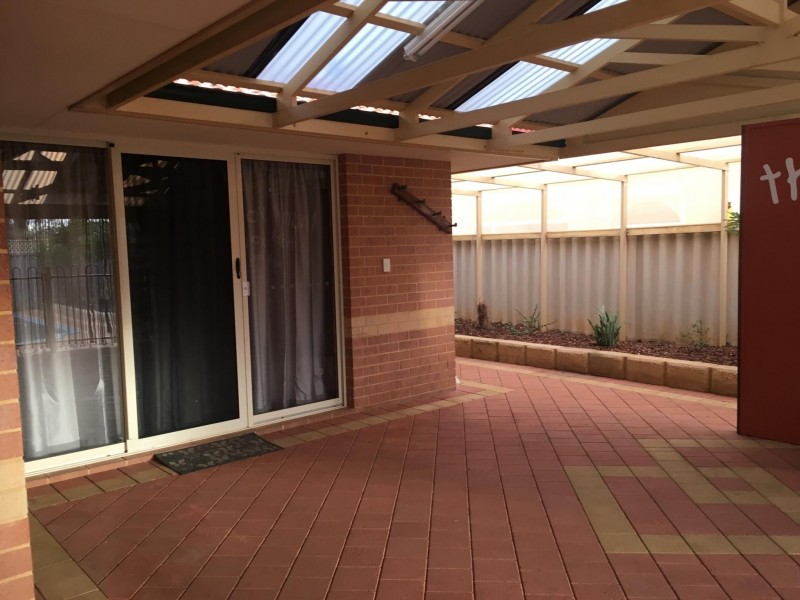 82 McAleer Drive, Mahomets Flats WA 6530