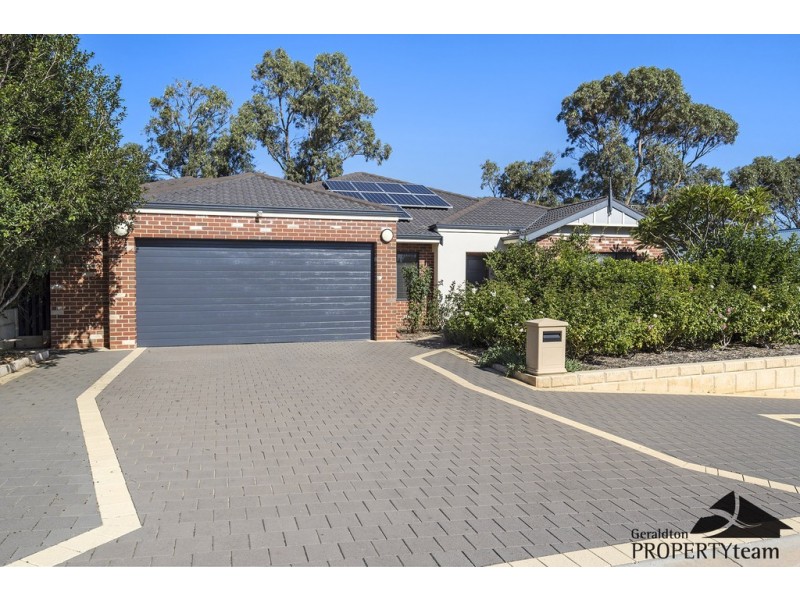 20 St Georges Close, Bluff Point WA 6530