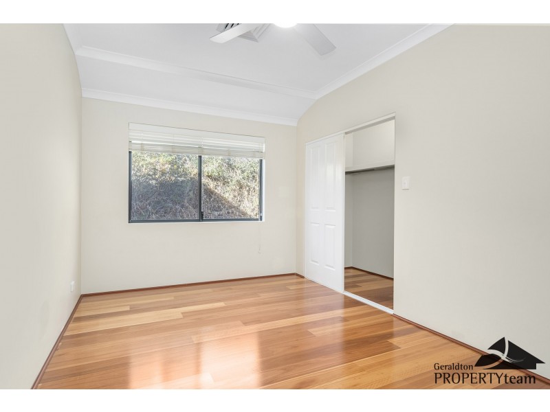 20 St Georges Close, Bluff Point WA 6530