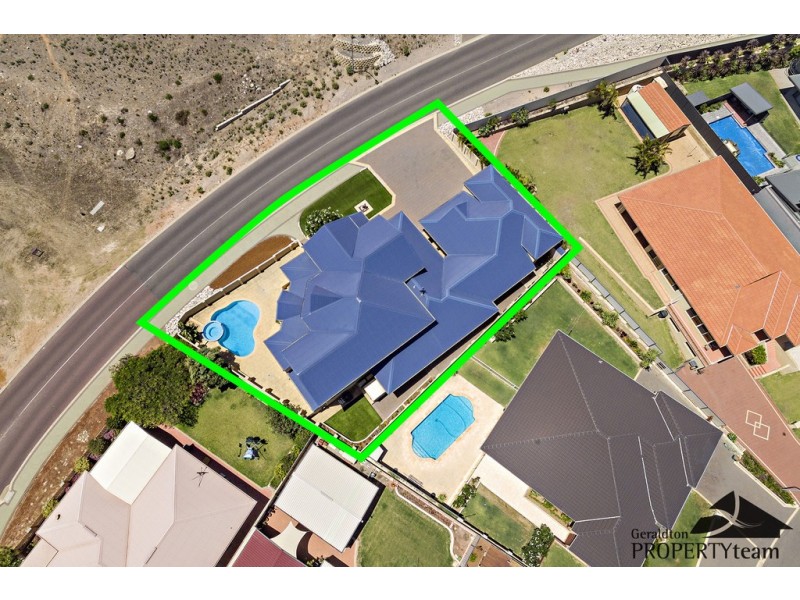 14 Columbus Boulevard, Wandina WA 6530