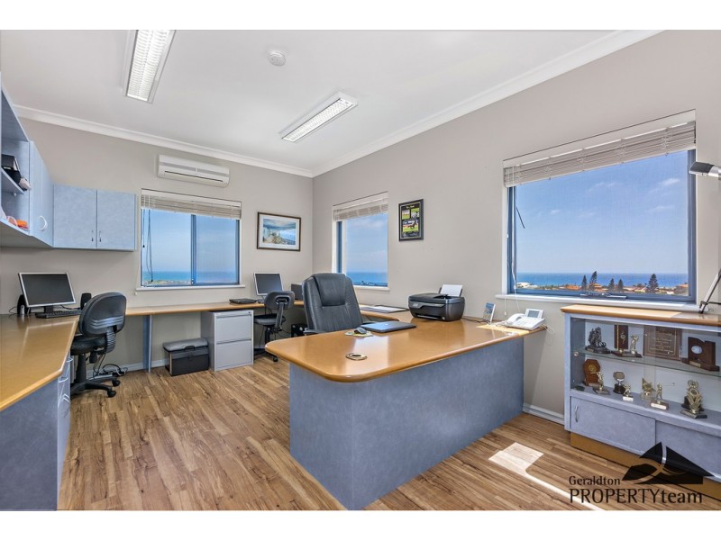 14 Columbus Boulevard, Wandina WA 6530