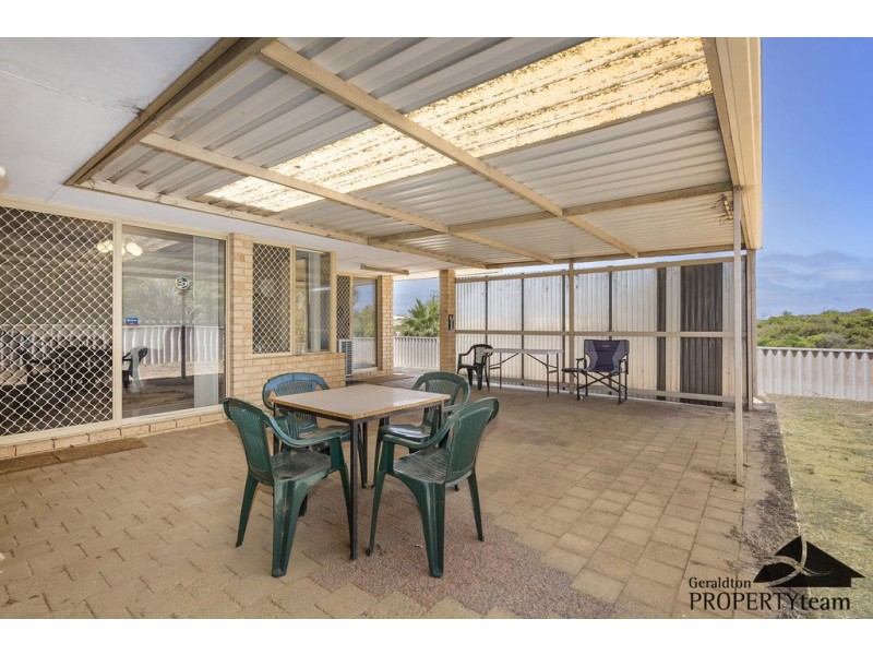 1 Oceanside Drive, Wandina WA 6530
