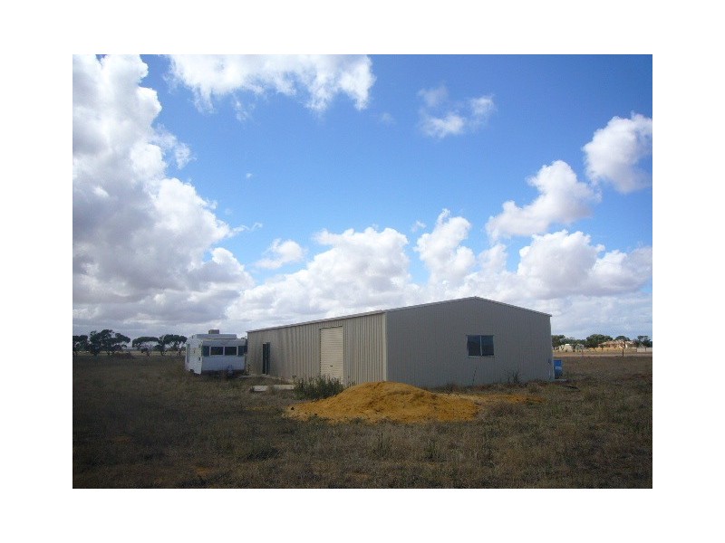 11 Roding, Deepdale WA 6532