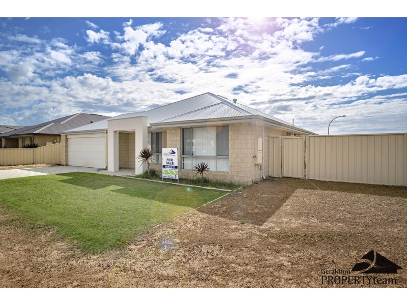 2 Waterwitch Outlook, Wandina WA 6530