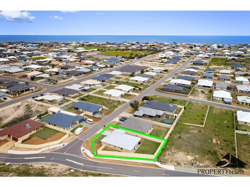 2 Waterwitch Outlook, Wandina WA 6530