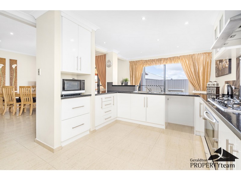 17 Silvery Wave Vista, Wandina WA 6530