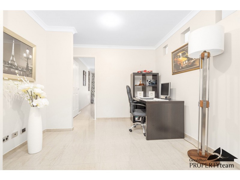 17 Silvery Wave Vista, Wandina WA 6530