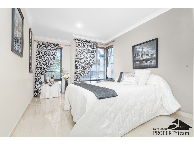 17 Silvery Wave Vista, Wandina WA 6530