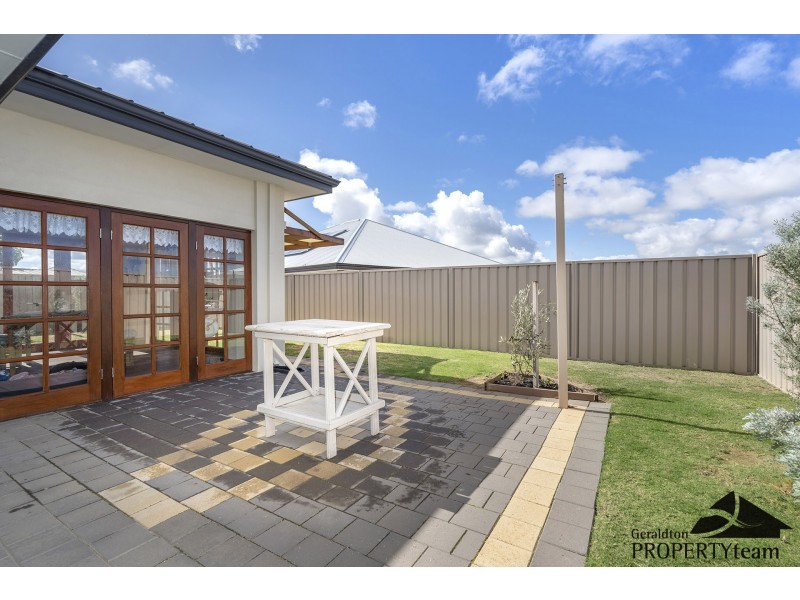 17 Silvery Wave Vista, Wandina WA 6530