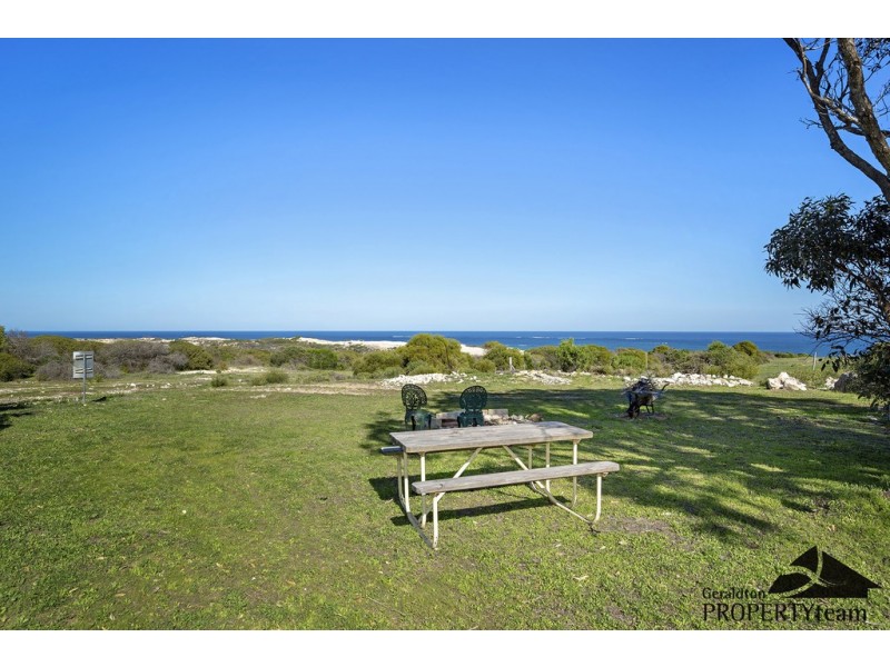 12 Doncon Street, Wandina WA 6530