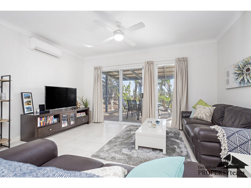 12 Doncon Street, Wandina WA 6530