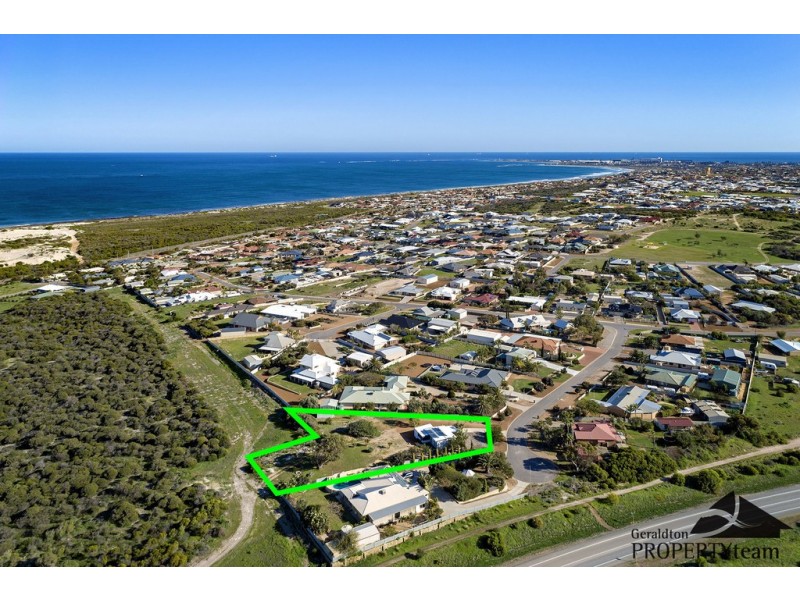 12 Doncon Street, Wandina WA 6530