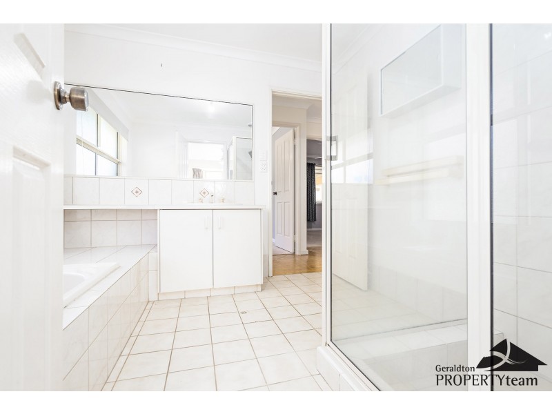 5 Candlebark Drive, Strathalbyn WA 6530