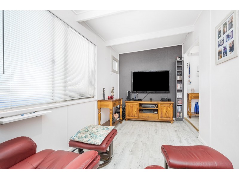 86 Gunners Lane, West End WA 6530