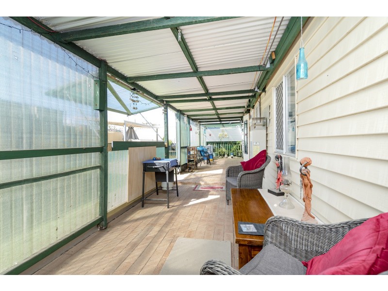 86 Gunners Lane, West End WA 6530