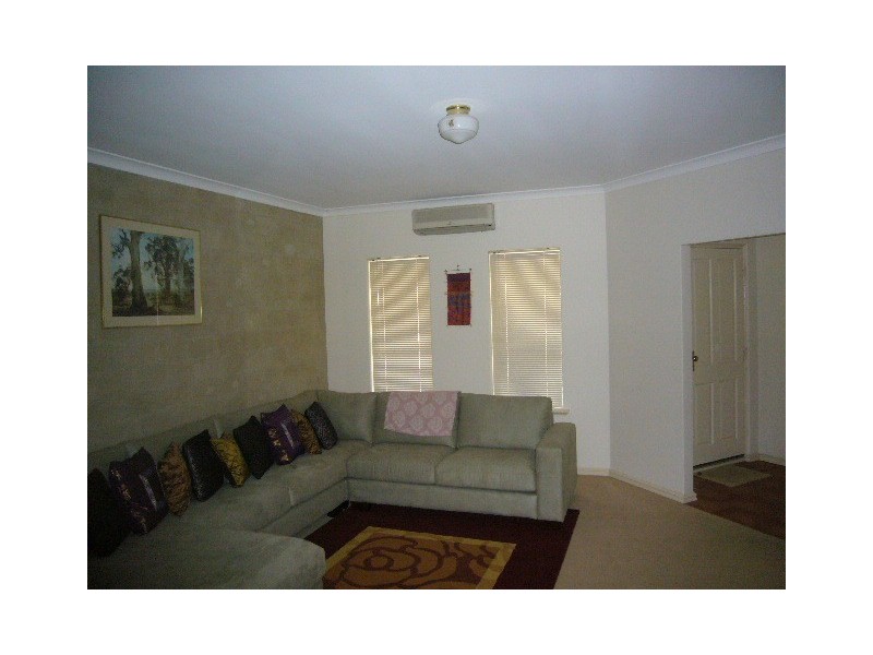 12A Seaview Blvd, Wandina WA 6530