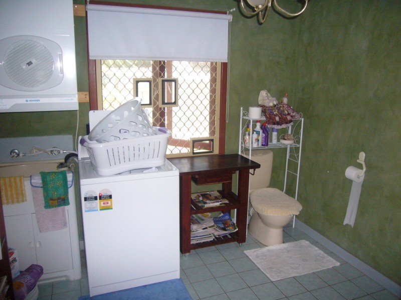 2 Jade Place, Rangeway WA 6530
