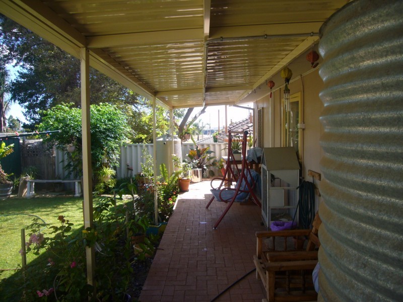 2 Jade Place, Rangeway WA 6530