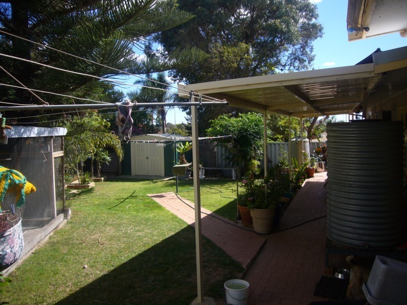 2 Jade Place, Rangeway WA 6530