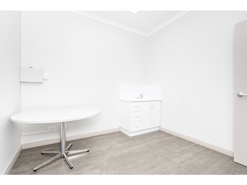 5D Burges Street, West End WA 6530