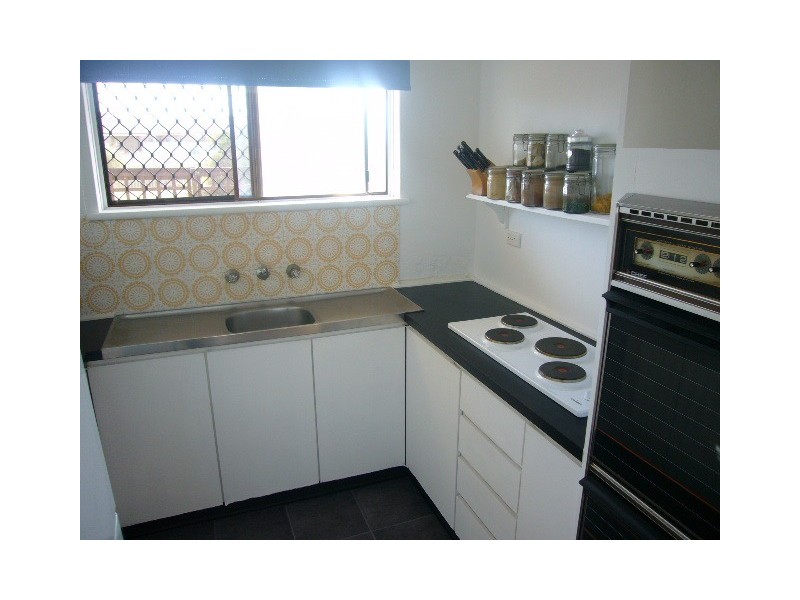 6/3 Sardam Place, Mahomets Flats WA 6530