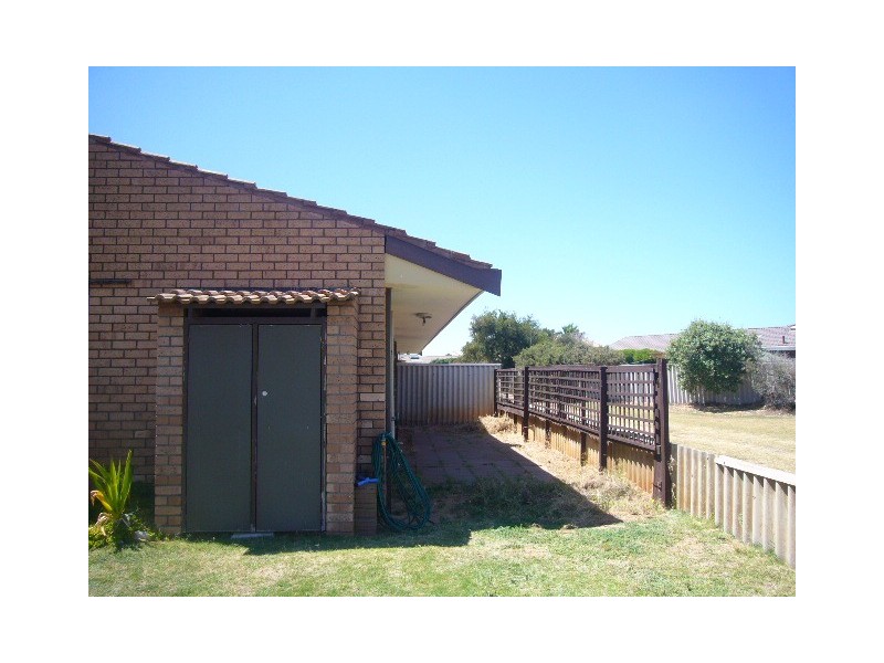 6/3 Sardam Place, Mahomets Flats WA 6530